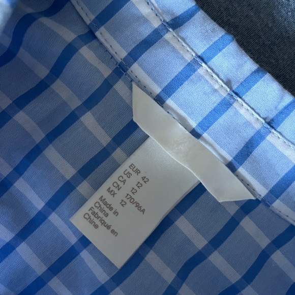 NWOT Cotton Button Up Shirt with Ruffled Sleeves - Picture 3 of 11